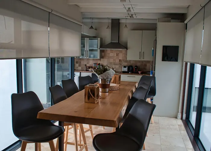 Stellenbosch Upper Class Penthouse