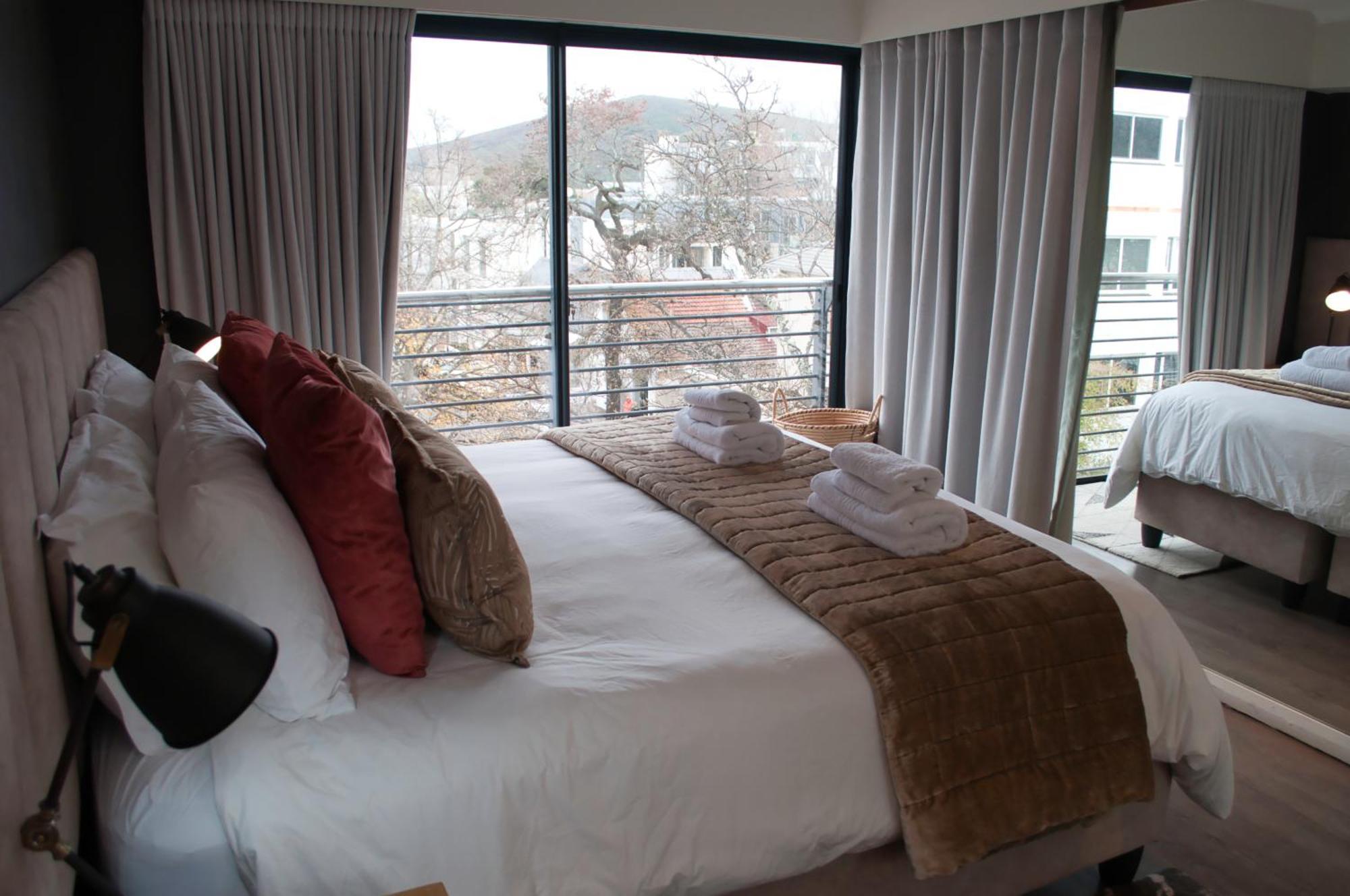 Upper Class Penthouse Apartment